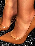 high heels legs mature pantyhose