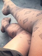 amateur legs nylon