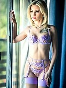 lingerie nylon 